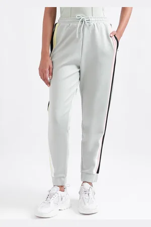 ICONIC Women Cotton Mid Rise Relaxed Fit Joggers