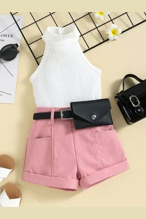 LULU & SKY Girls Top with Shorts