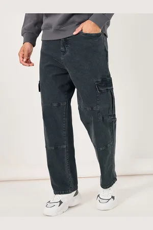 Styli Men Solid Loose Fit Utility Cargo Jeans