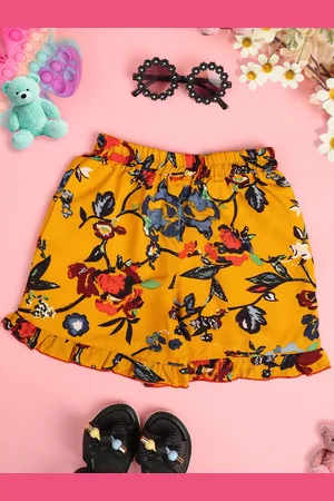 Cutiekins Girls Floral Printed Mid-Rise Shorts