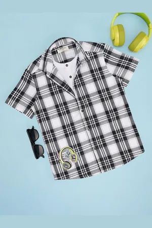 Pantaloons Boys Spread Collar Tartan Checked Cotton Casual Shirt