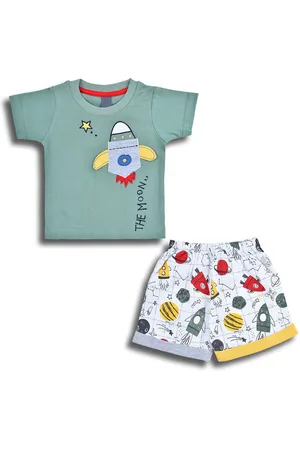 Wish Karo Infants Boys Printed T-shirt with Shorts