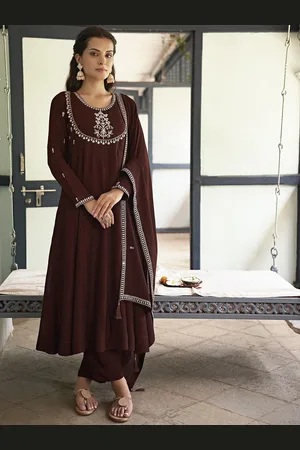 Colors  of Earth Women Floral Yoke Design Regular Thread Work Kurta with Trousers & With Dupatta