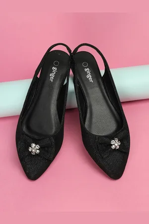 Lifestyle Women Embellished Pointed Toe Ballerinas