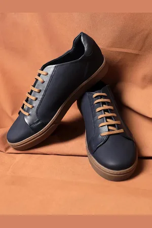 RARE RABBIT Men Rawson Comfort Insole Leather Contrast Sole Sneakers