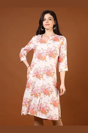 V-Mart Women Floral Printed Thread Work Kurta