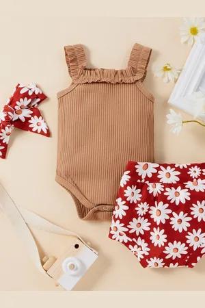 LULU & SKY Girls Top with Shorts
