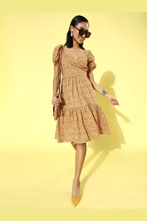 Sera Women Classy Beige Floral Dress