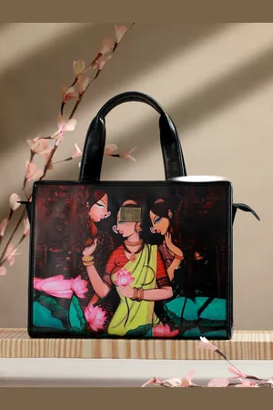 Priyaasi Women