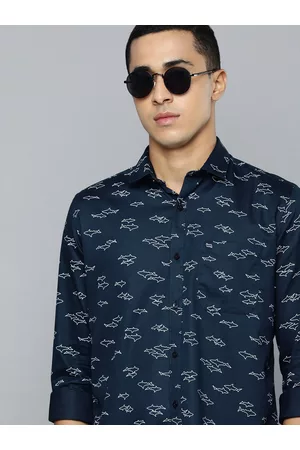 Lawman Men Navy Blue Slim Fit Printed Pure Cotton Casual Shirt