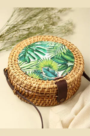 HABERE INDIA Women Green Embellished Bucket Sling Bag