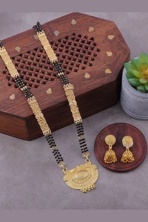 Brandsoon Gold-Plated Gold Beaded Mangalsutra With Earring