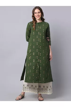 Pistaa Women Green Printed Kurta with Palazzos