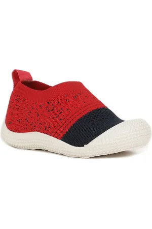 Bubblegummers Girls Navy Blue Colourblocked Slip-On Sneakers