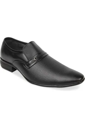 Regal Men Black Solid Leather Formal Slip-Ons