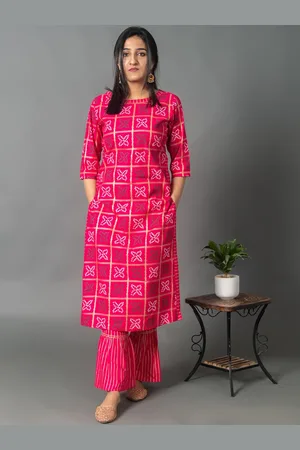 CRAFTED FOR YOU Women Pink Bandhani Printed Kurta with Sharara