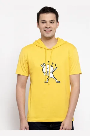 Friskers Men Yellow Printed Hood T-shirt