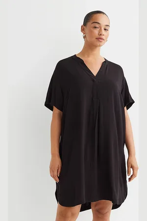 H&M Women Black V-Neck Dress
