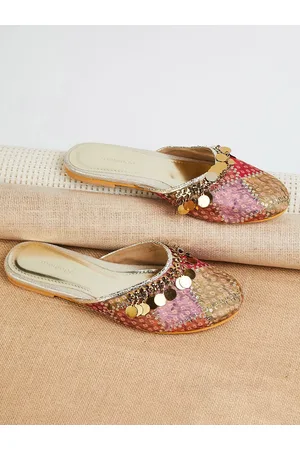 Lifestyle Women Pink Printed Flats