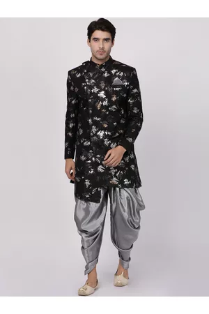 Vastramay Men Black & Silver-Toned Floral Printed Sherwani Set