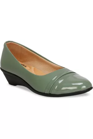 Denill Green Solid Wedge Pumps