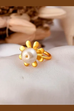 Silvermerc Designs Women Gold Plated Floral Pearl Bead Finger Ring