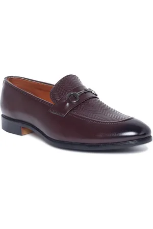 MUTAQINOTI Men Maroon Solid Formal Loafer