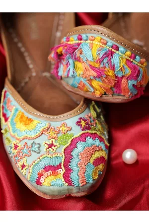 GLAM STORY Women Multicoloured Embellished Party Mojaris Flats