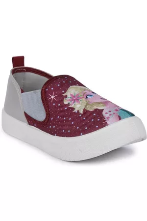 toothless Girls Maroon Frozen Printed Slip-On Sneakers