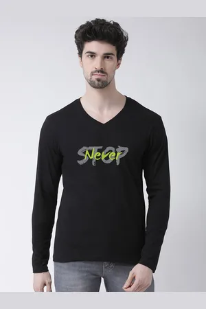 Friskers Men Black Typography Printed V-Neck T-shirt