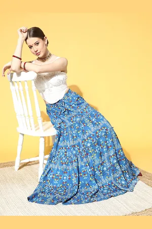 Sangria Stunning Blue Geometric Elevated Bottom Skirt