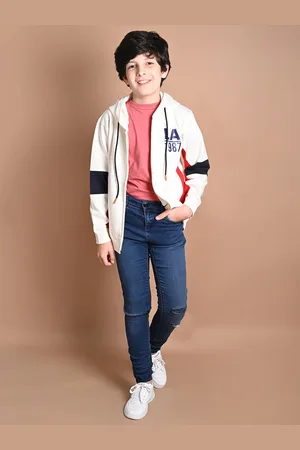 LilPicks Boys Printed Hooded Sweatshirt