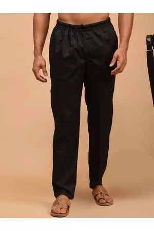 Vastramay Men Black Solid Cotton Pyjama