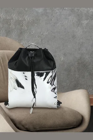 Forever 21 Silver-Toned Self Design Shoulder Bag