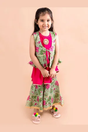 LIL PITAARA Girls Green Floral Printed Gotta Patti Pure Cotton Kurti with Sharara