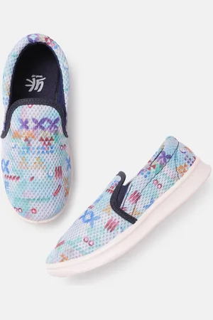 YK Boys Blue & Green Printed Slip-On Sneakers
