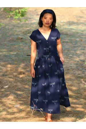 Chidiyaa Women Navy Blue Floral Cotton Dress