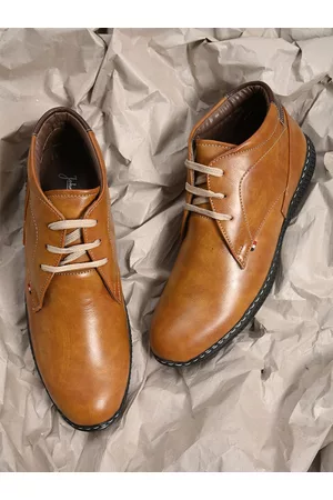 John Karsun Men Tan Solid Mid-Top Flat Boots