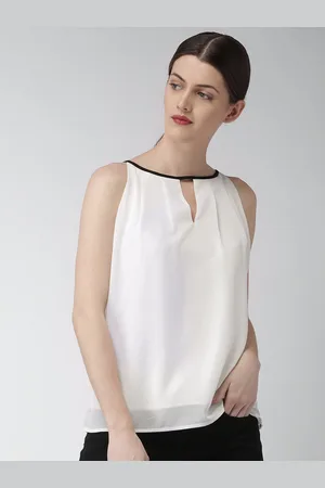 Mast & Harbour Off-White Narnia Top