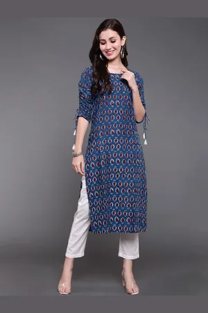 Antaran Women Blue Floral Printed Kurta