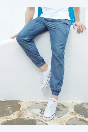 The Souled Store Men Blue Relaxed Fit Light Fade Stretchable Cotton Denim Joggers