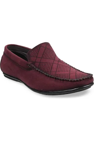 Metro Men Maroon Woven Design Loafers