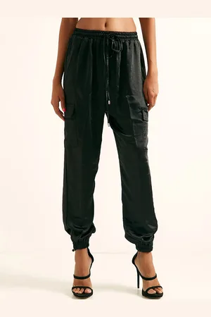 COVER STORY Women Black Jogger