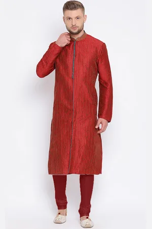 Sanwara Men Maroon & White Embroidered Kurta with Churidar