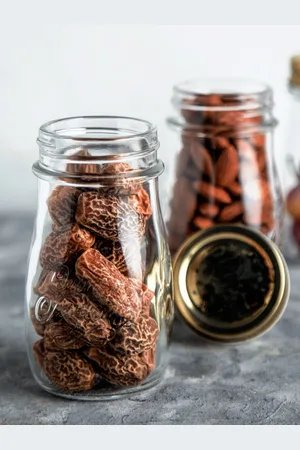 Bormioli Rocco Set of 4 Transparent Jars With Lids