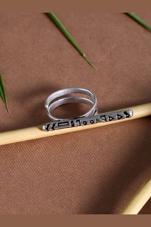 Voylla Women Silver-Toned Oxidized Finger Ring
