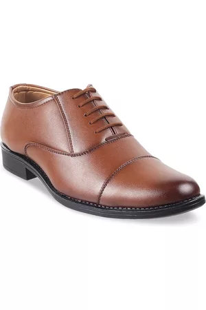 Metro Men Tan Brown Solid Formal Oxfords