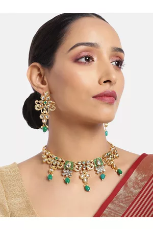 Asmitta Jewellery Women Gold-Toned & Green Kundan Beaded Choker Necklace Set