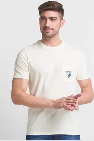 Giordano Men Yellow Raw Edge Slim Fit T-shirt