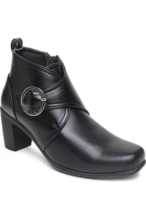 VALIOSAA Black Solid Block Heeled Boots with Buckles